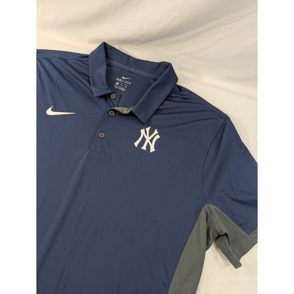 Nike New York Yankees Dri-Fit Short Sleeve Polo Size 2XL Navy Gray Pullover EUC